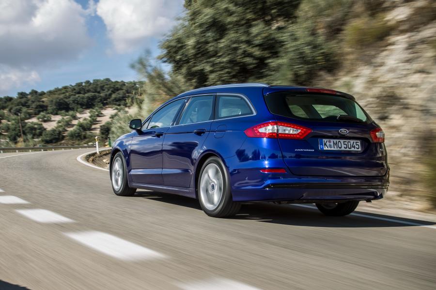  Ford Mondeo Turnier 2014 года  (фото 29 из 40)